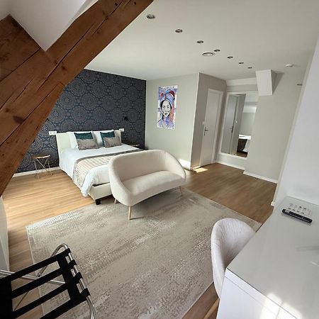 Oxxotel Valognes Buitenkant foto