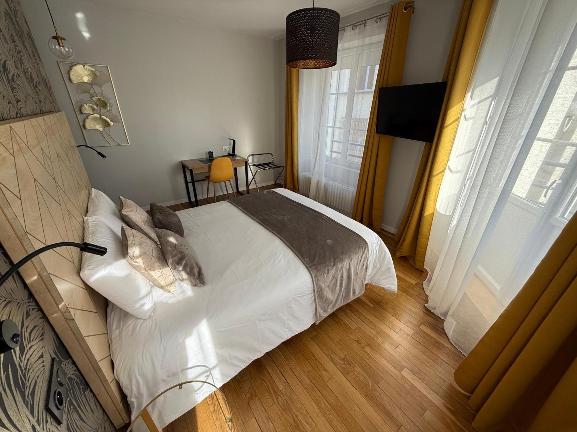 Oxxotel Valognes Buitenkant foto